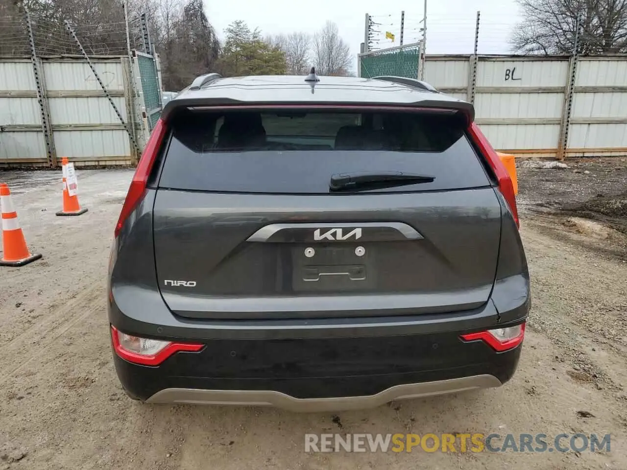 6 Photograph of a damaged car KNDCR3L10R5111897 KIA NIRO WIND 2024