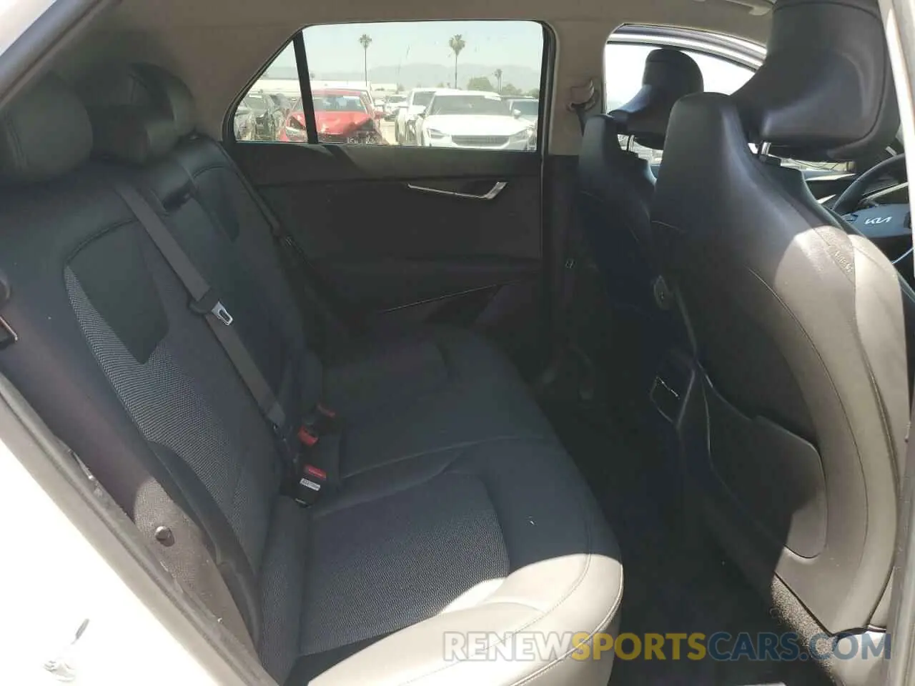 10 Photograph of a damaged car KNDCR3L10R5126173 KIA NIRO WIND 2024