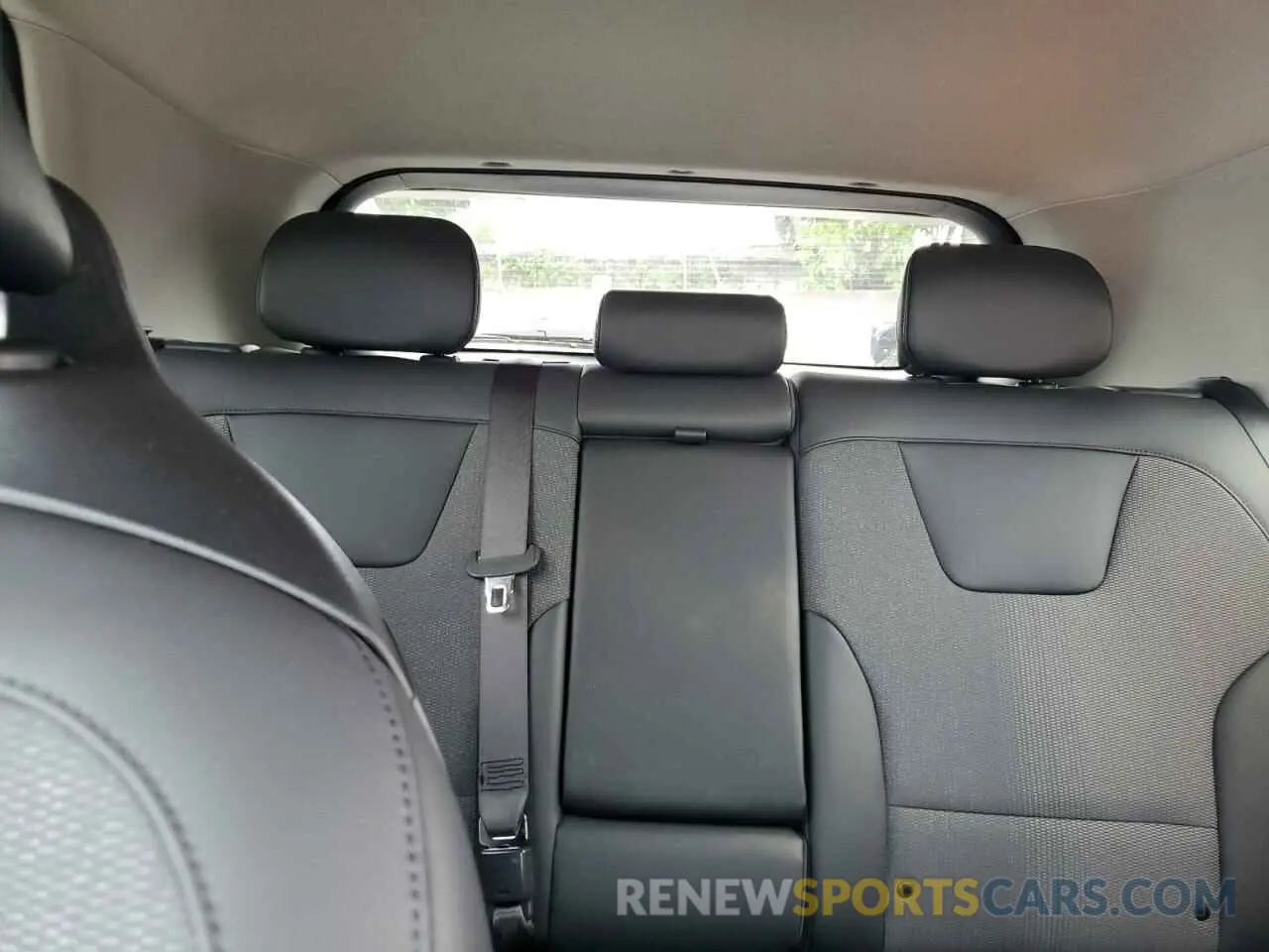 10 Photograph of a damaged car KNDCR3L11R5121080 KIA NIRO WIND 2024