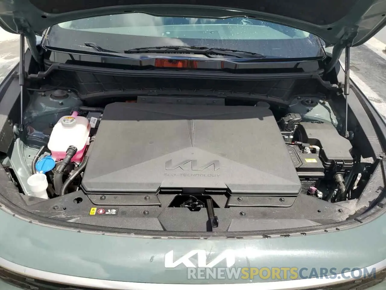 12 Photograph of a damaged car KNDCR3L11R5121080 KIA NIRO WIND 2024