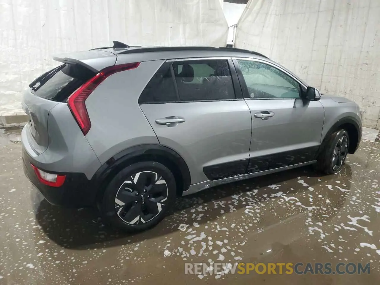 3 Photograph of a damaged car KNDCR3L12R5116227 KIA NIRO WIND 2024