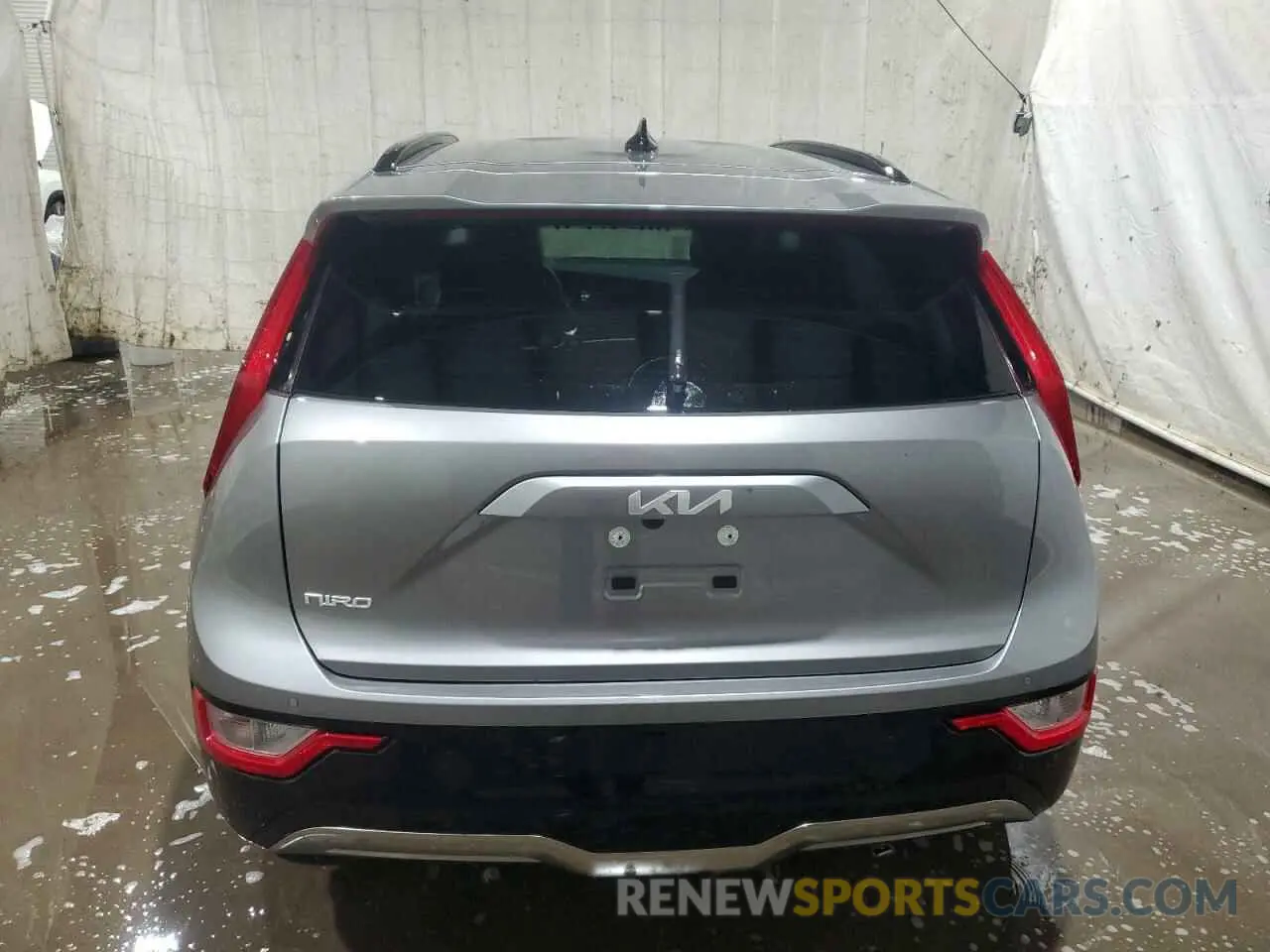 6 Photograph of a damaged car KNDCR3L12R5116227 KIA NIRO WIND 2024