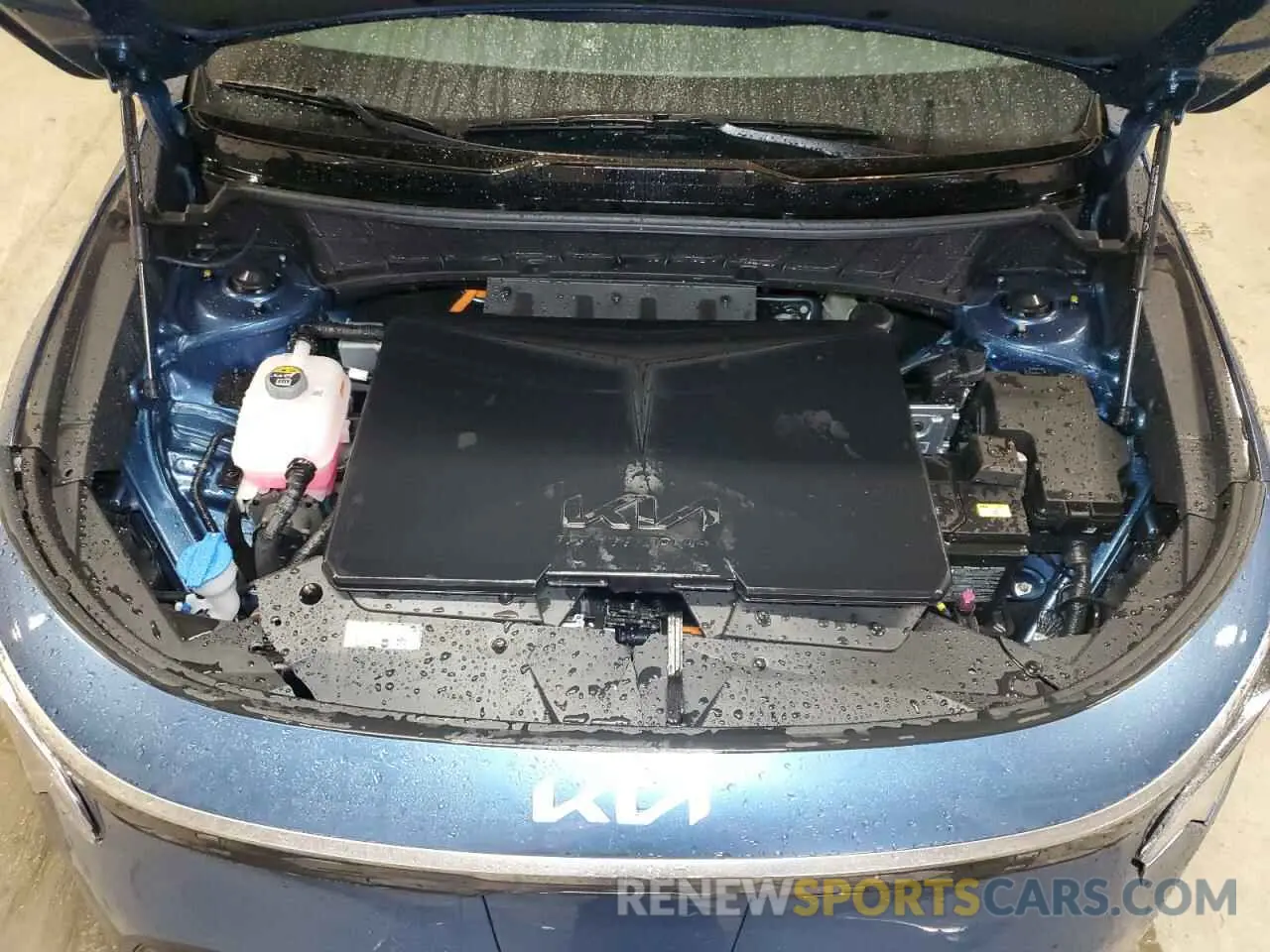12 Photograph of a damaged car KNDCR3L12R5121623 KIA NIRO WIND 2024