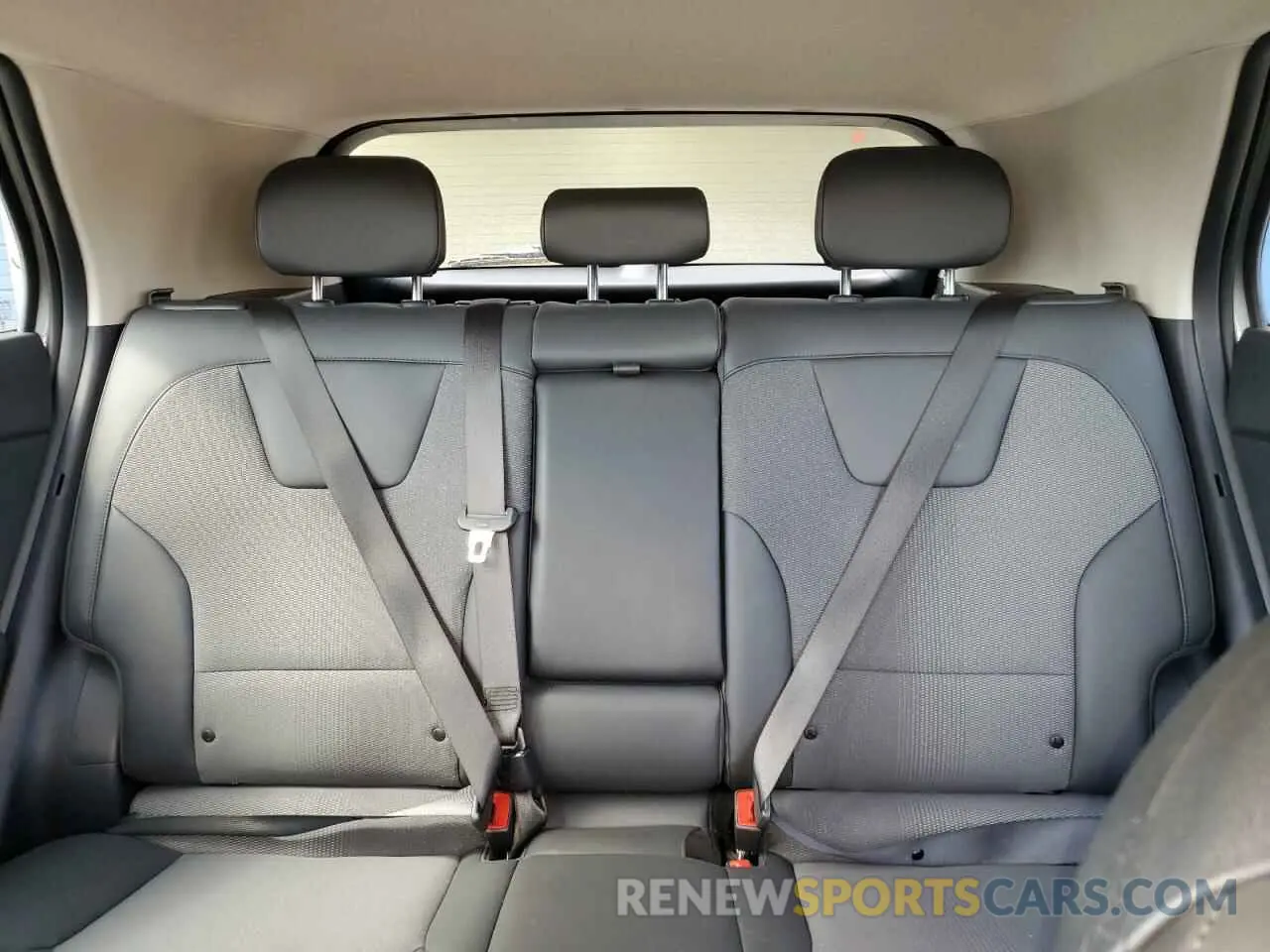 10 Photograph of a damaged car KNDCR3L13R5111358 KIA NIRO WIND 2024