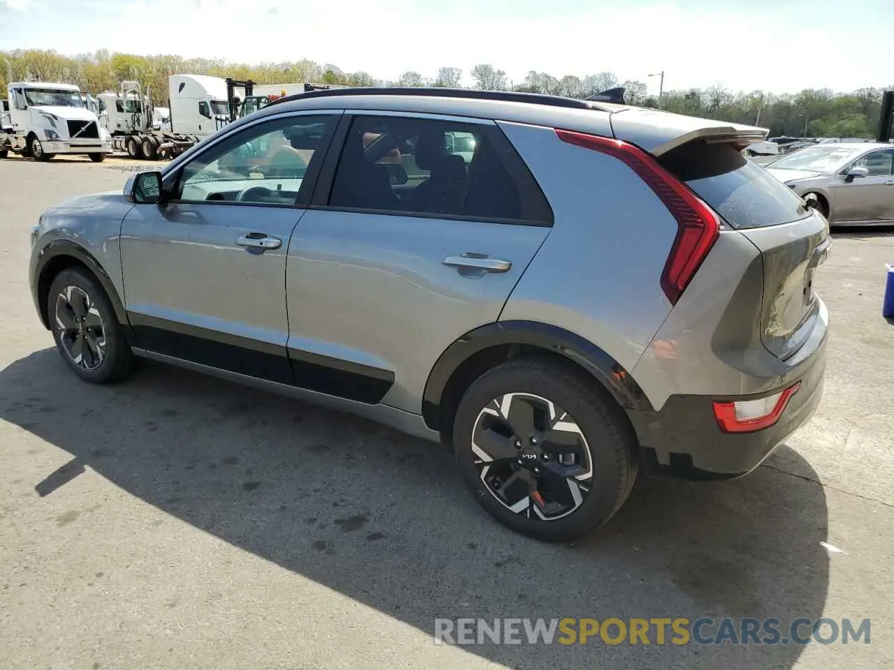 2 Photograph of a damaged car KNDCR3L13R5111358 KIA NIRO WIND 2024