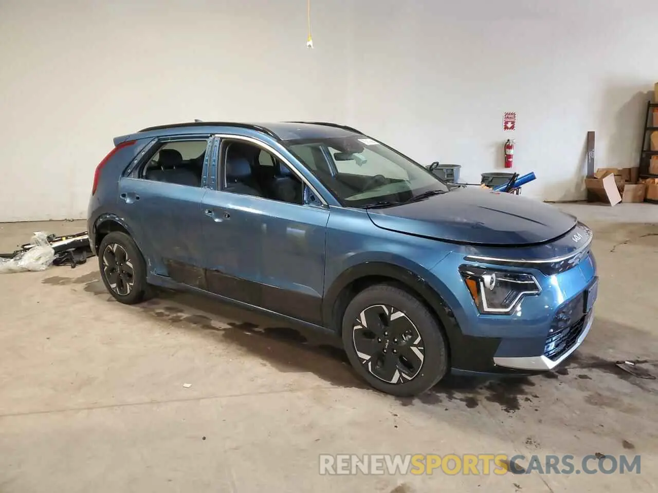 4 Photograph of a damaged car KNDCR3L13R5116155 KIA NIRO WIND 2024