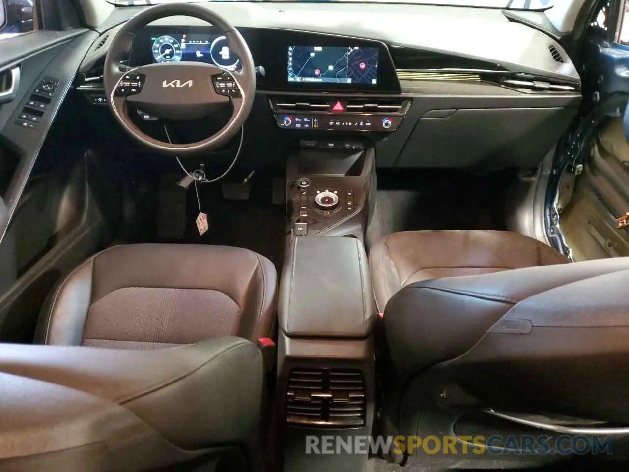 8 Photograph of a damaged car KNDCR3L13R5116155 KIA NIRO WIND 2024