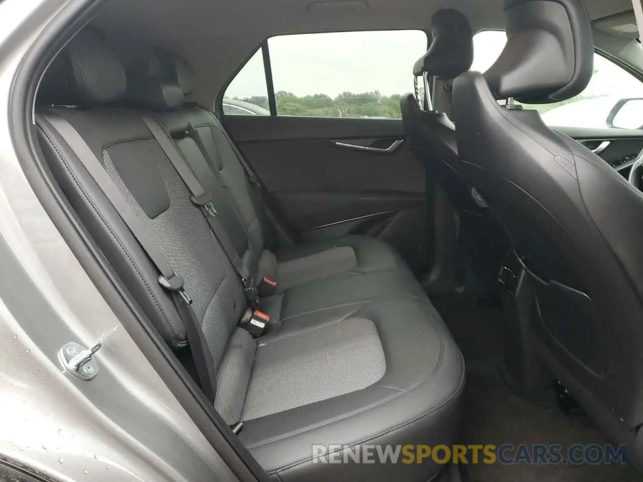 10 Photograph of a damaged car KNDCR3L13R5121808 KIA NIRO WIND 2024