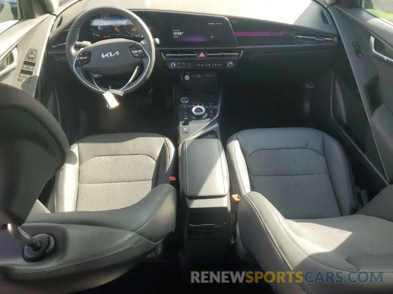 8 Photograph of a damaged car KNDCR3L14R5081786 KIA NIRO WIND 2024
