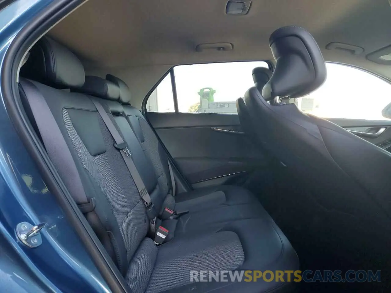 10 Photograph of a damaged car KNDCR3L14R5120974 KIA NIRO WIND 2024