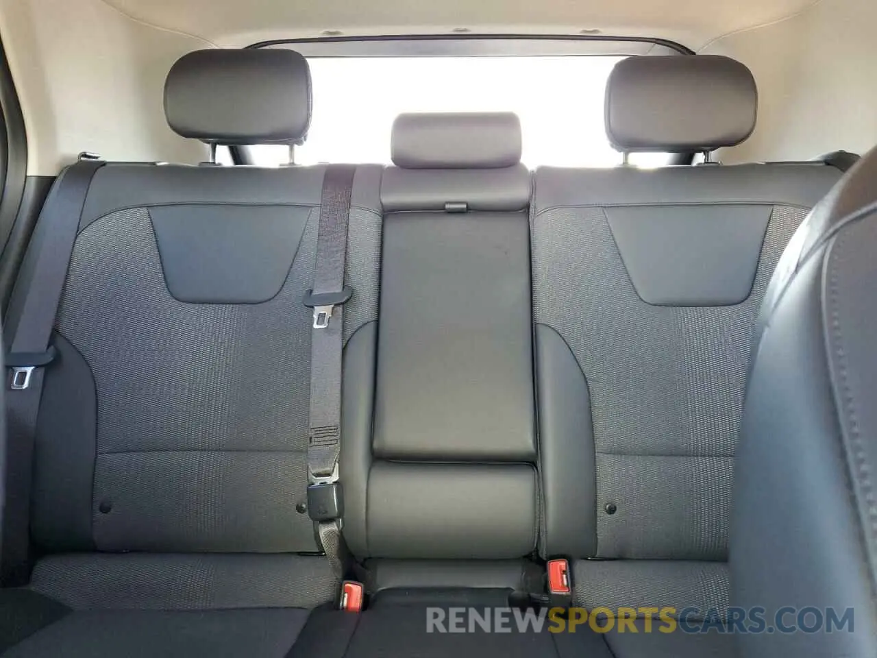 10 Photograph of a damaged car KNDCR3L14R5122269 KIA NIRO WIND 2024