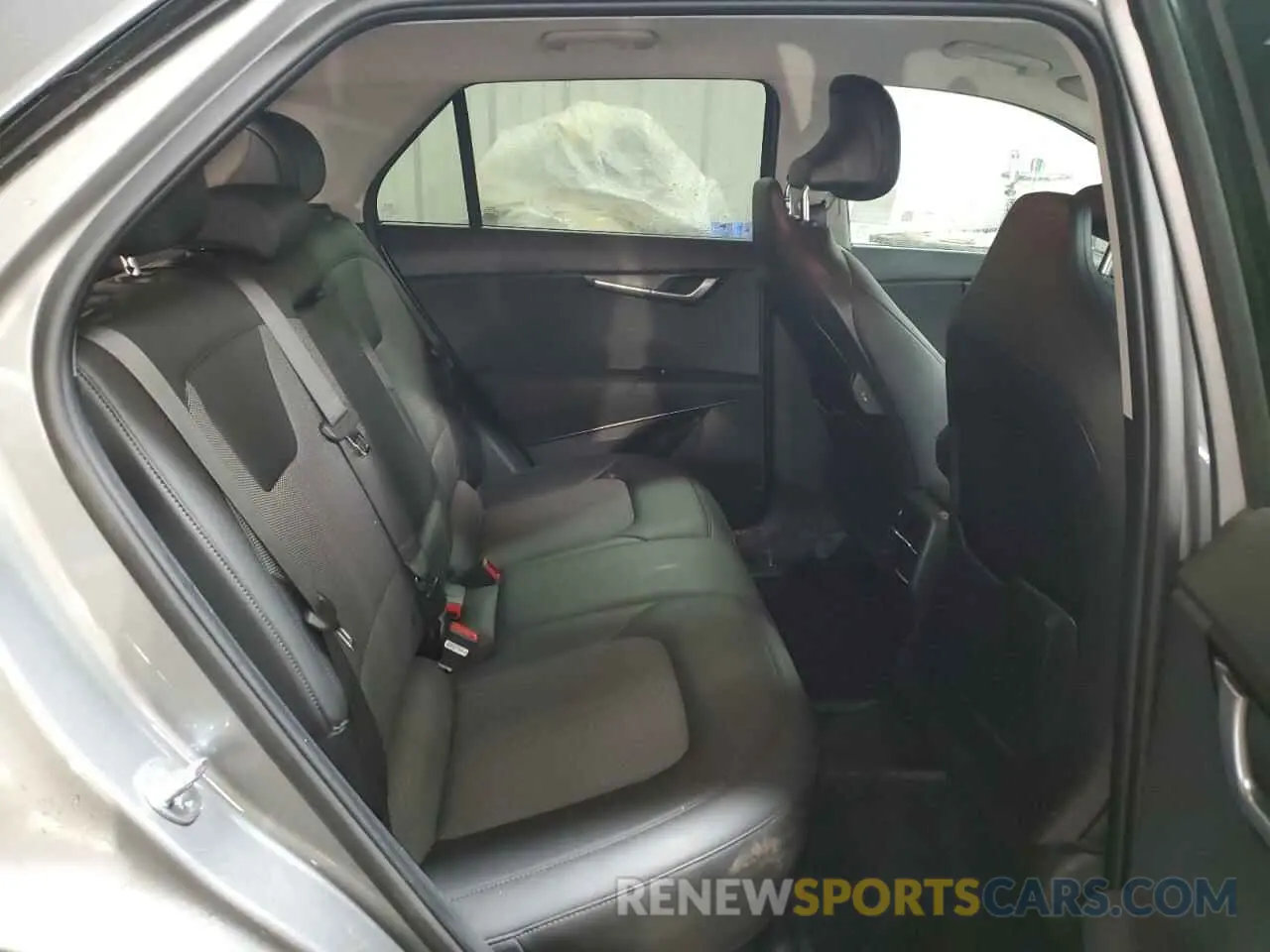 10 Photograph of a damaged car KNDCR3L14R5122384 KIA NIRO WIND 2024
