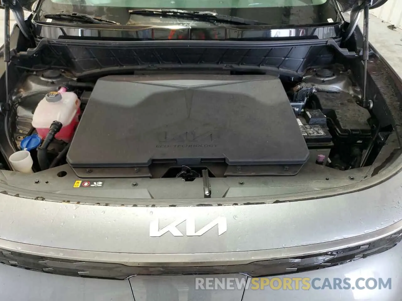 12 Photograph of a damaged car KNDCR3L15R5094319 KIA NIRO WIND 2024