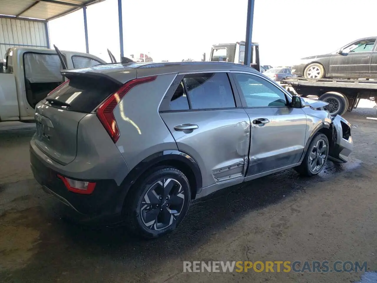 3 Photograph of a damaged car KNDCR3L15R5108624 KIA NIRO WIND 2024