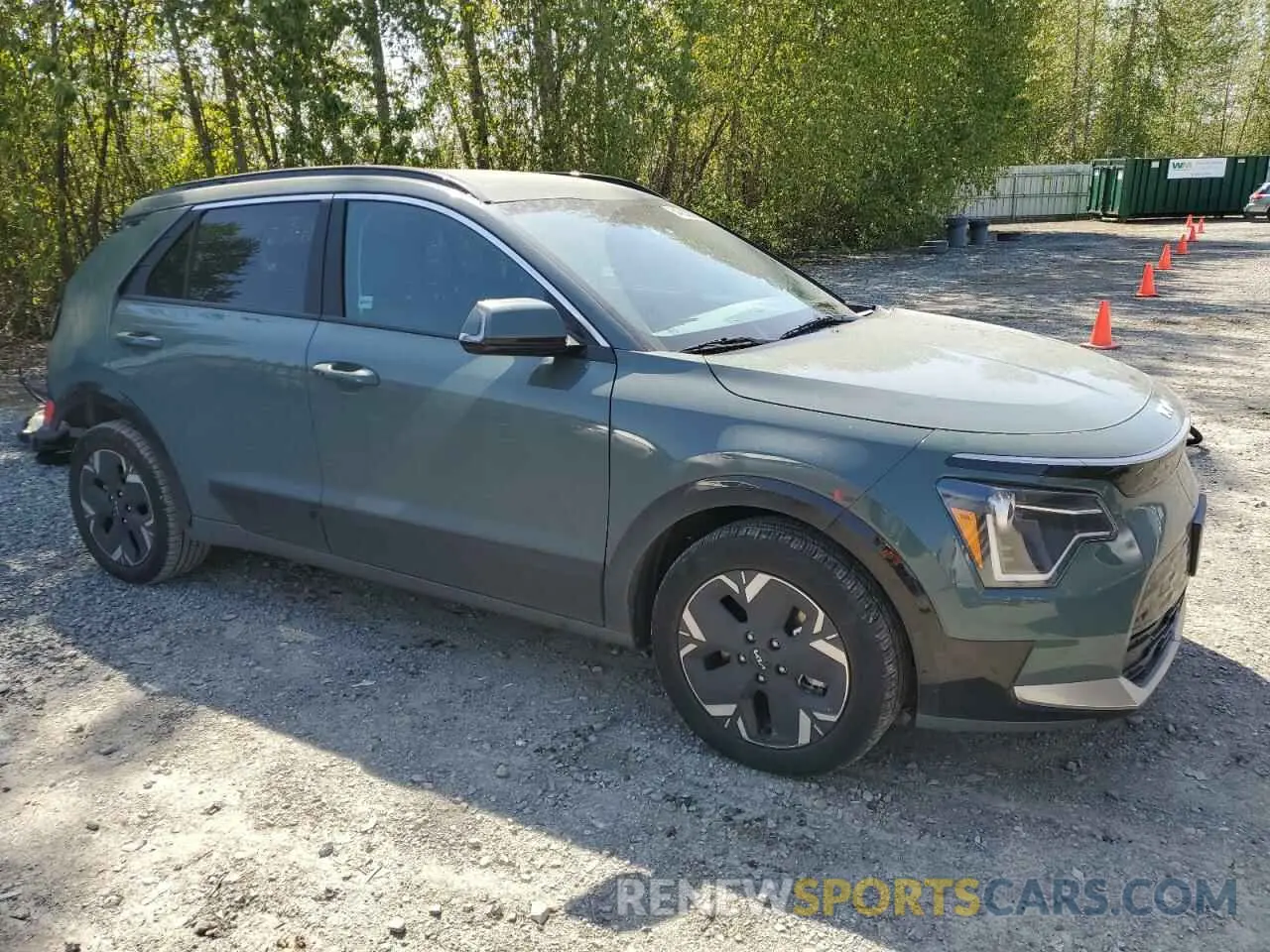 4 Photograph of a damaged car KNDCR3L15R5117954 KIA NIRO WIND 2024