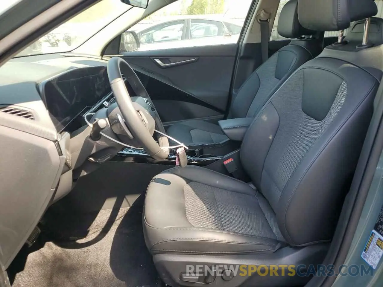7 Photograph of a damaged car KNDCR3L15R5117954 KIA NIRO WIND 2024