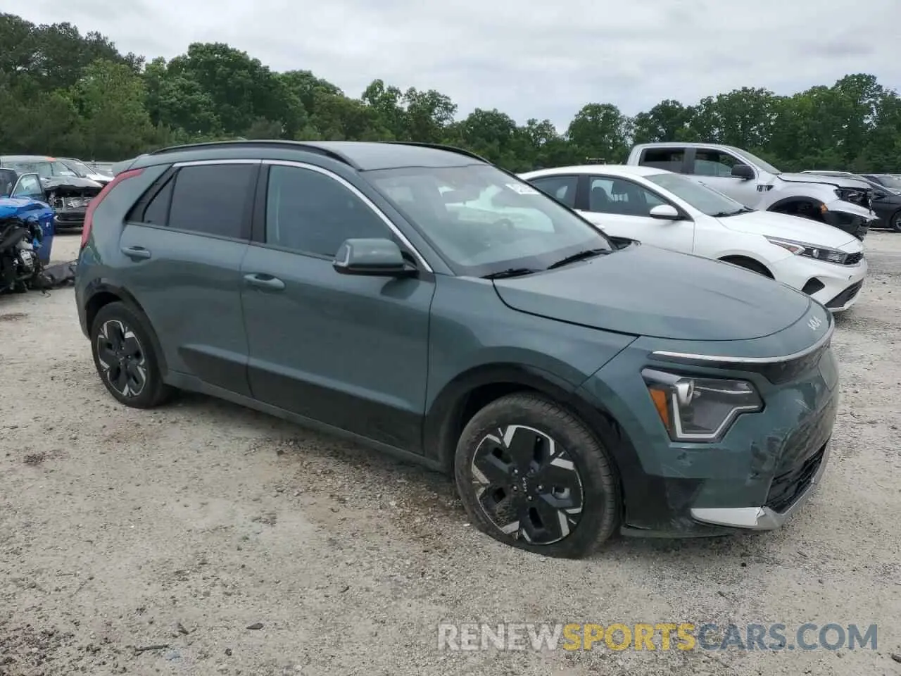 4 Photograph of a damaged car KNDCR3L16R5106042 KIA NIRO WIND 2024