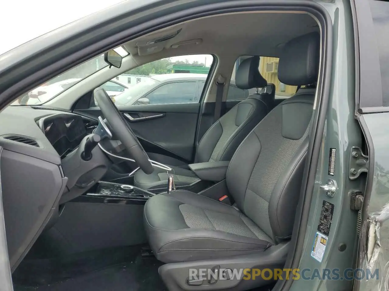 7 Photograph of a damaged car KNDCR3L16R5106042 KIA NIRO WIND 2024