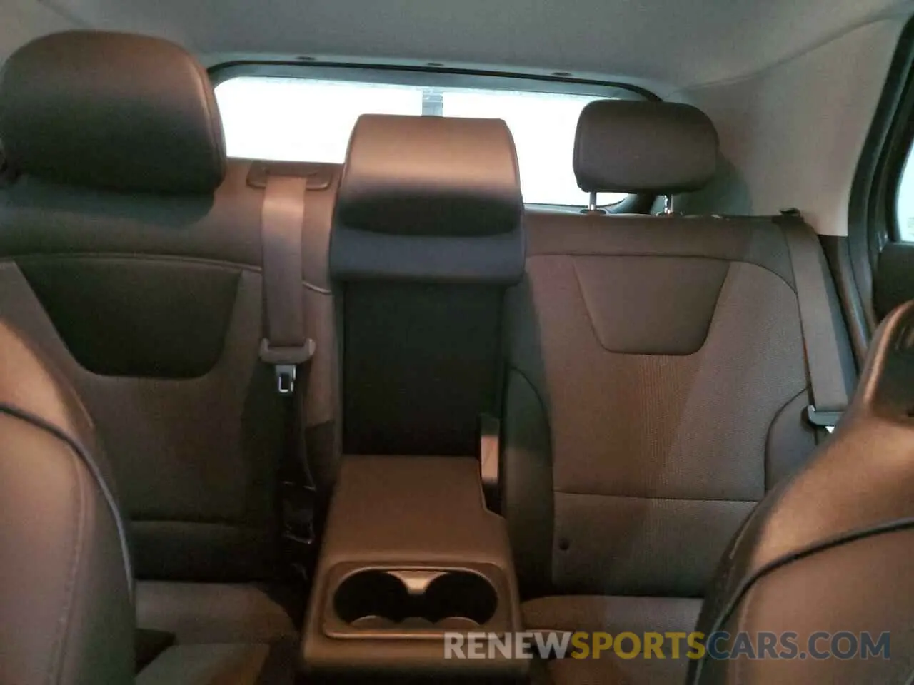 10 Photograph of a damaged car KNDCR3L17R5102548 KIA NIRO WIND 2024
