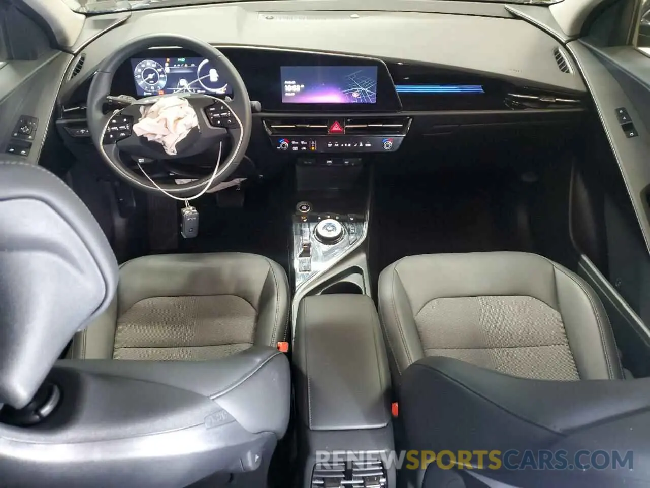 8 Photograph of a damaged car KNDCR3L17R5114036 KIA NIRO WIND 2024