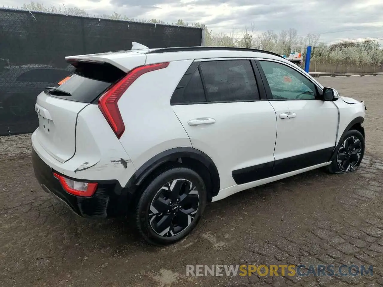3 Photograph of a damaged car KNDCR3L17R5122752 KIA NIRO WIND 2024
