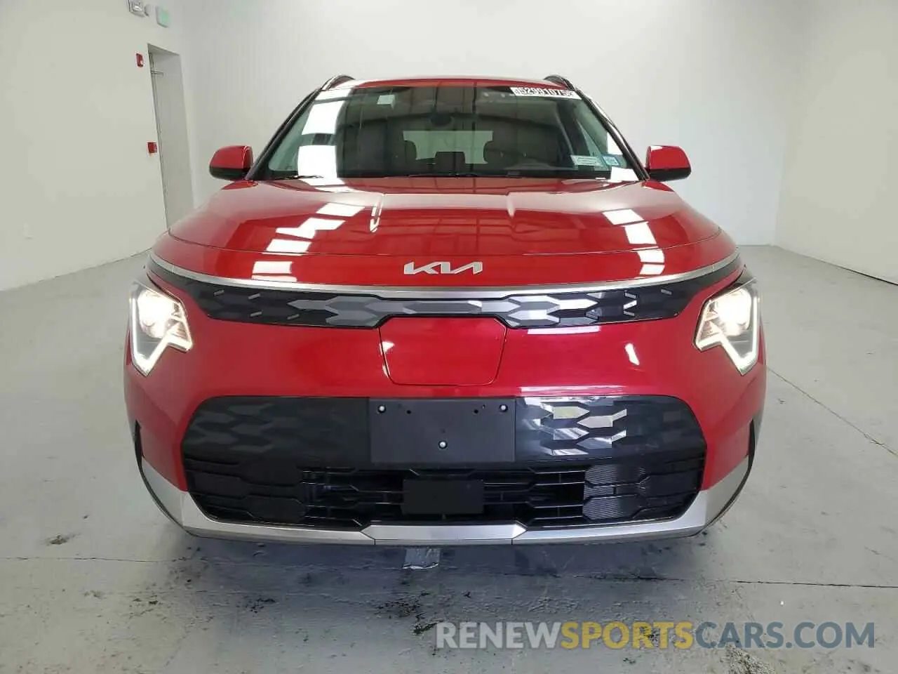 5 Photograph of a damaged car KNDCR3L17R5123044 KIA NIRO WIND 2024