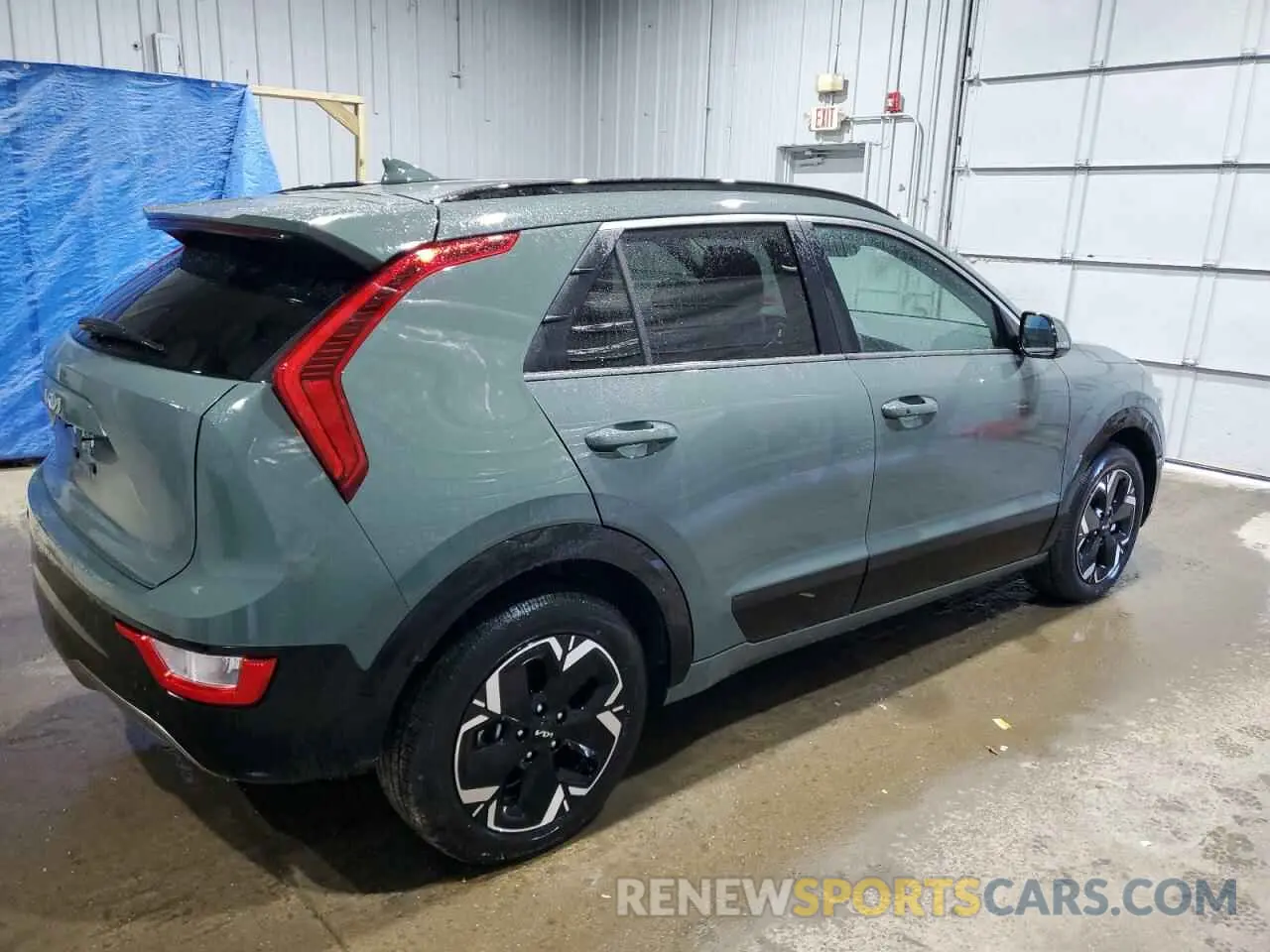 3 Photograph of a damaged car KNDCR3L18R5098333 KIA NIRO WIND 2024