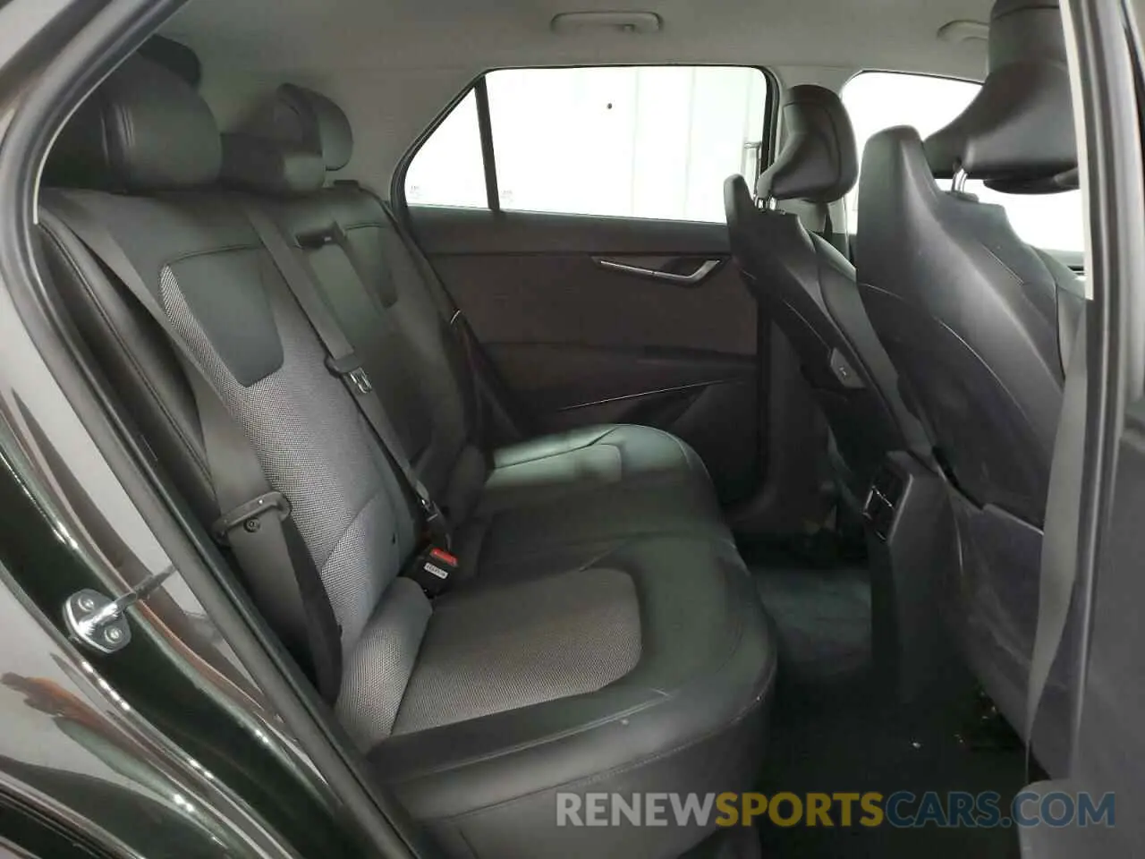 11 Photograph of a damaged car KNDCR3L18R5121416 KIA NIRO WIND 2024
