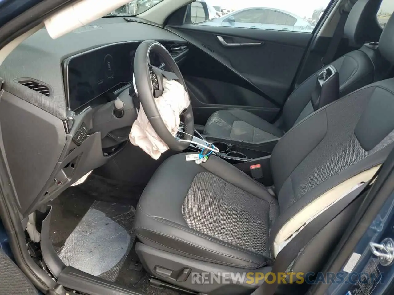 7 Photograph of a damaged car KNDCR3L19R5081041 KIA NIRO WIND 2024