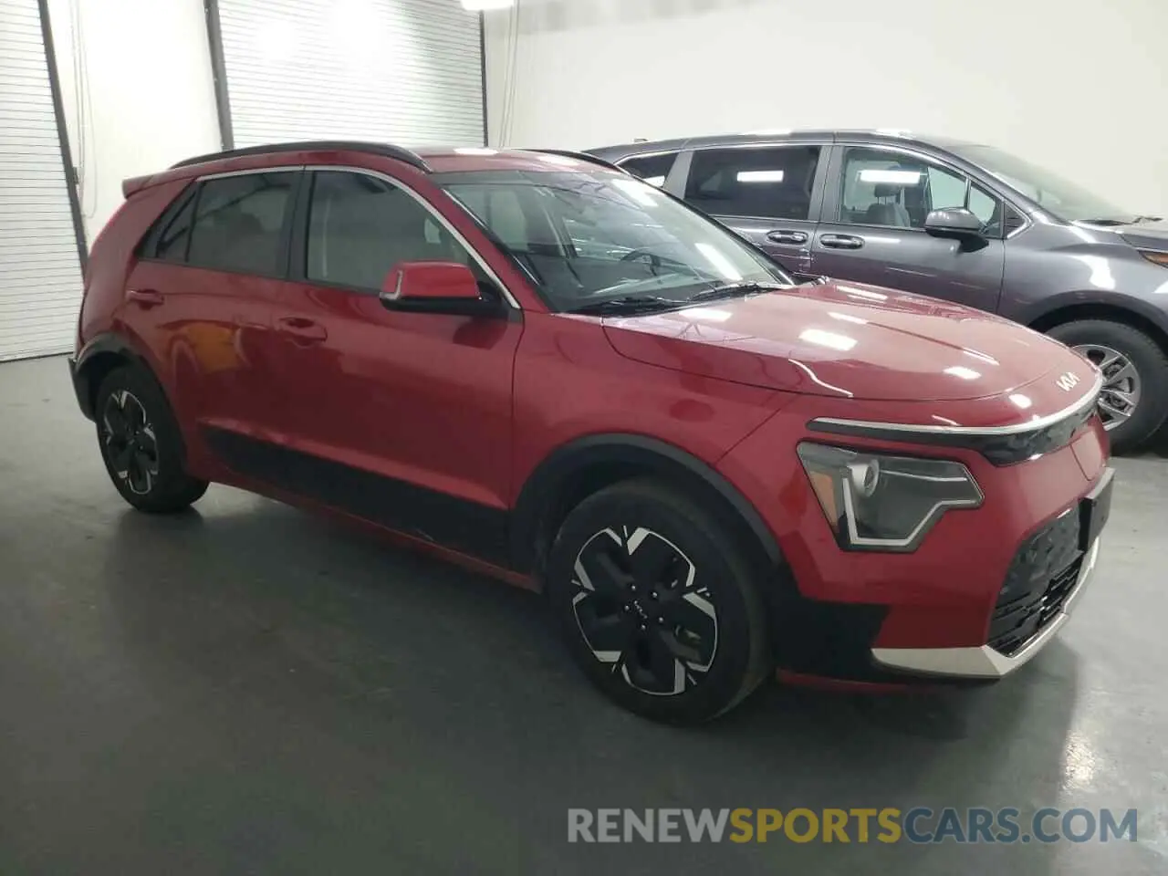 4 Photograph of a damaged car KNDCR3L19R5122168 KIA NIRO WIND 2024
