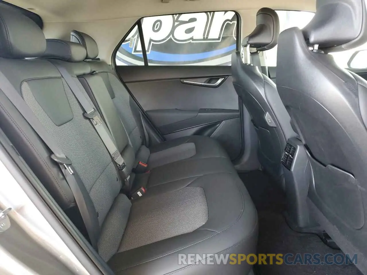 10 Photograph of a damaged car KNDCR3L1XR5122115 KIA NIRO WIND 2024