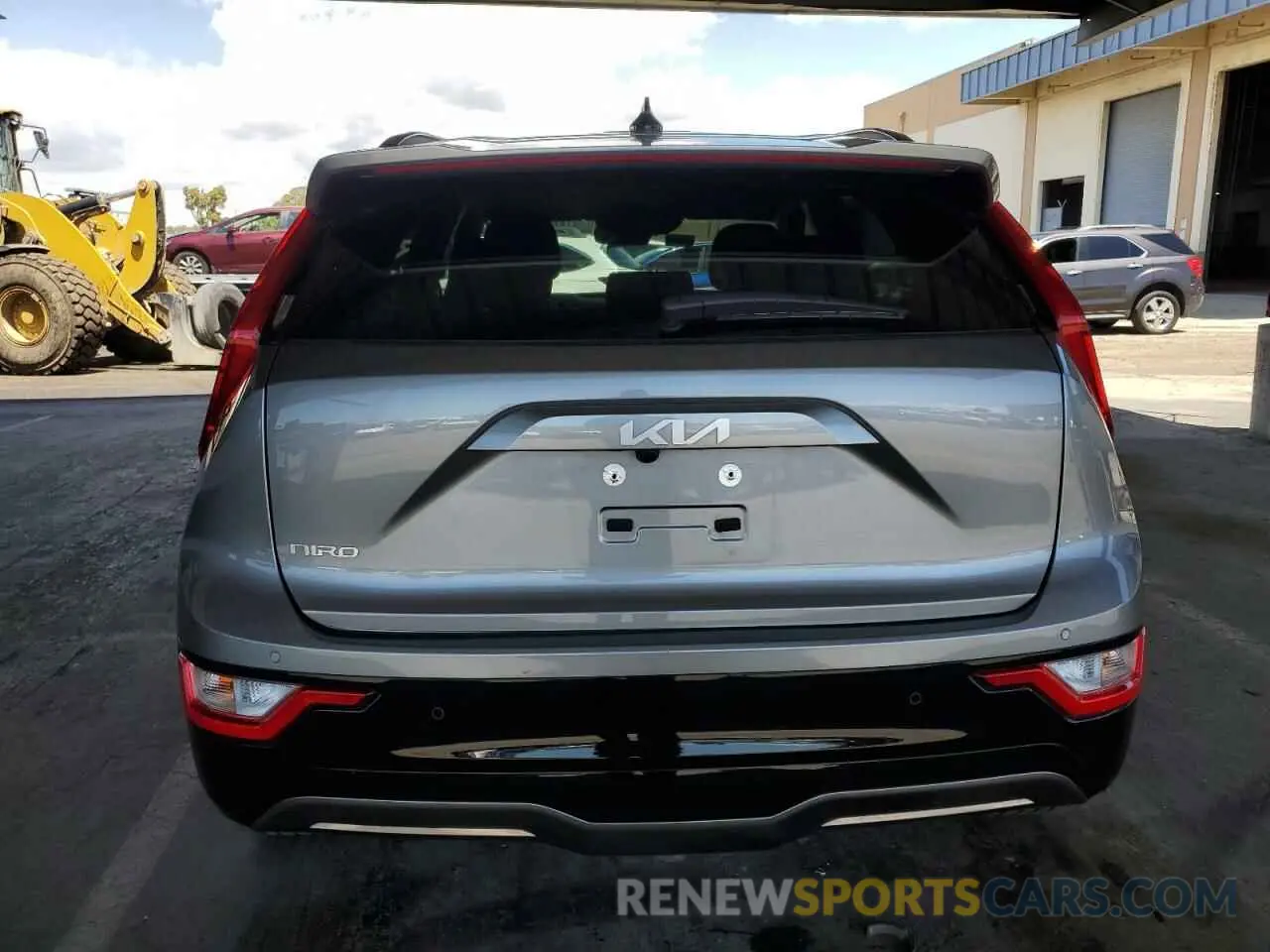 6 Photograph of a damaged car KNDCR3L1XR5122115 KIA NIRO WIND 2024