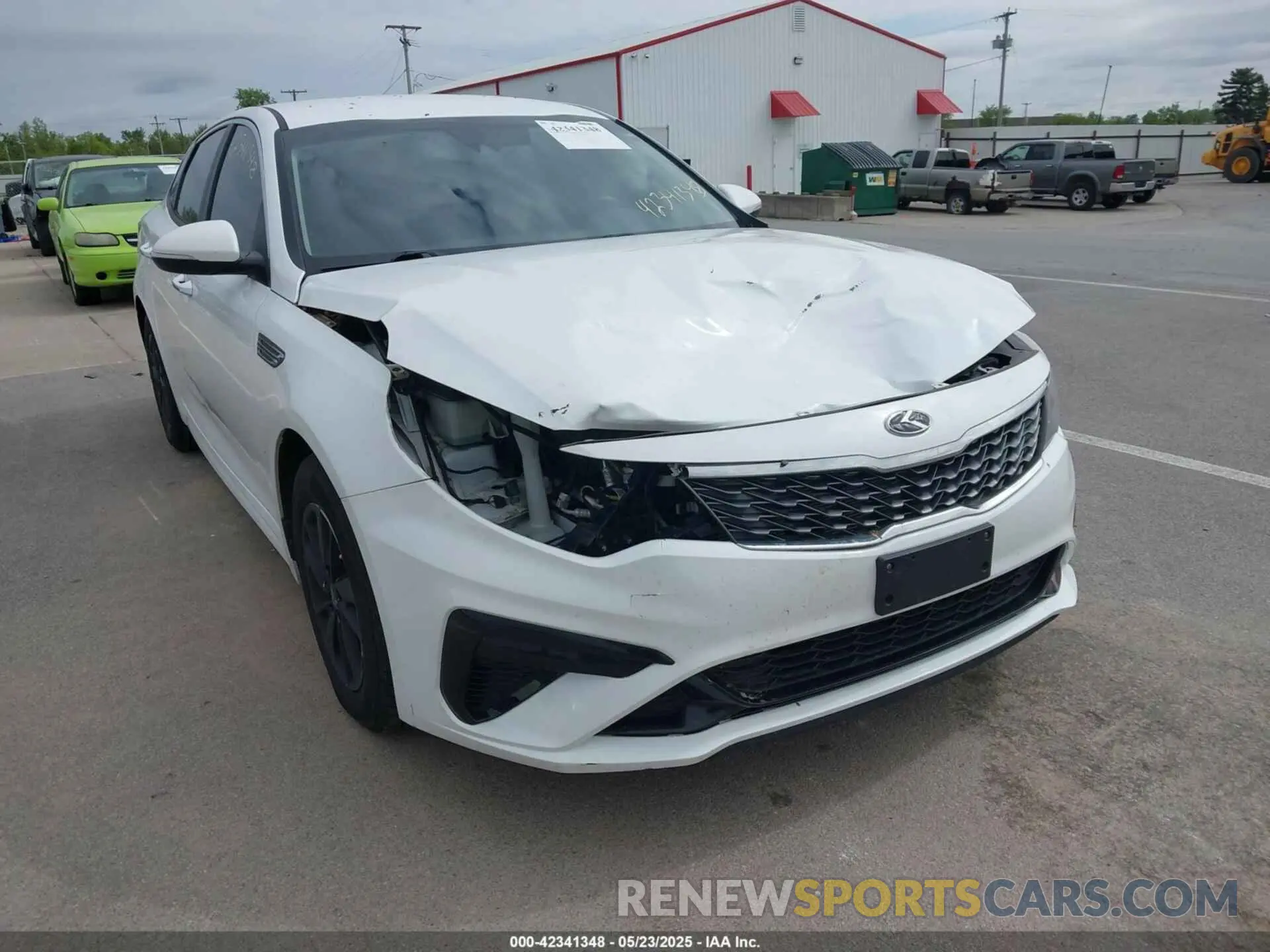 6 Photograph of a damaged car 5XXGT4L30KG280104 KIA OPTIMA 2019