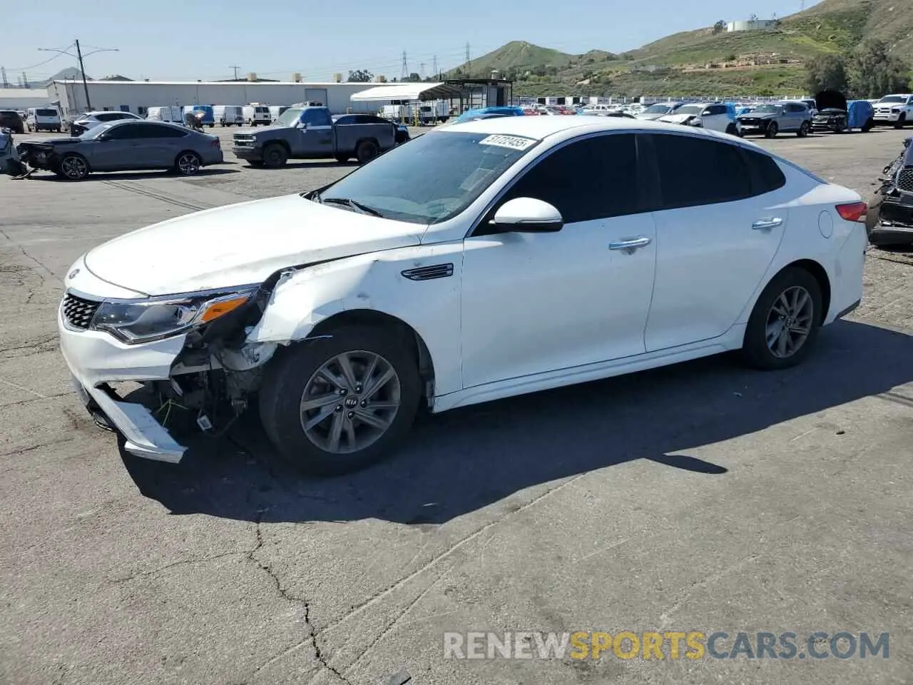 1 Photograph of a damaged car 5XXGT4L30KG283939 KIA OPTIMA 2019