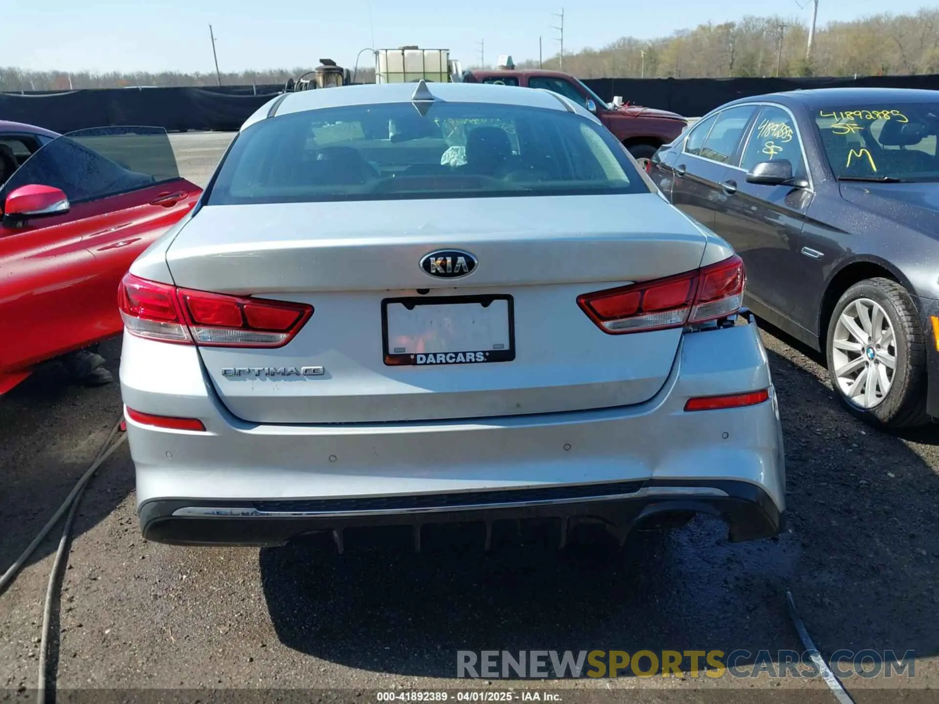 15 Photograph of a damaged car 5XXGT4L30KG287635 KIA OPTIMA 2019