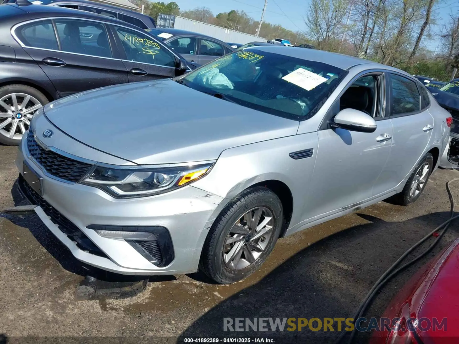 2 Photograph of a damaged car 5XXGT4L30KG287635 KIA OPTIMA 2019