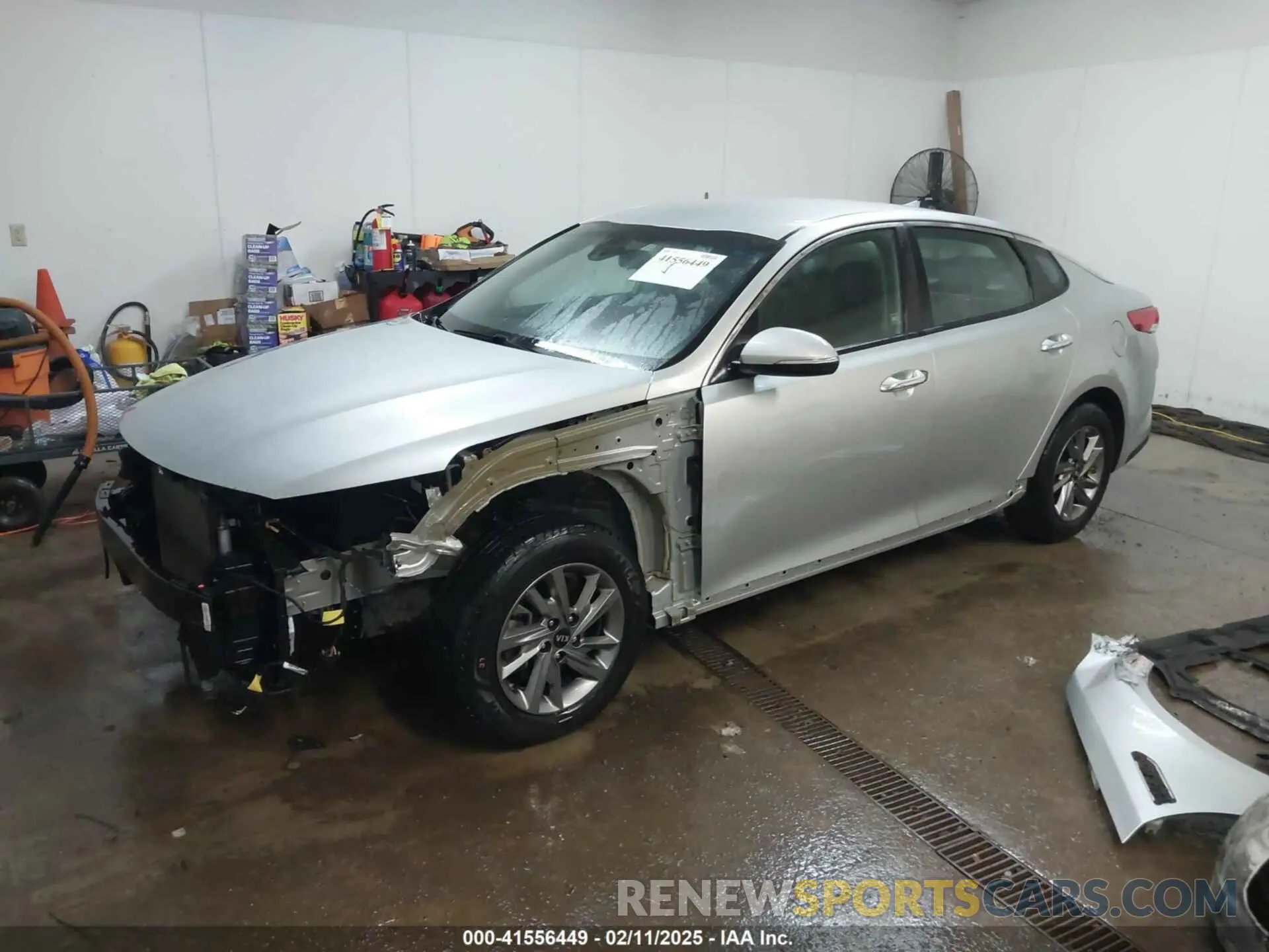 2 Photograph of a damaged car 5XXGT4L30KG290244 KIA OPTIMA 2019