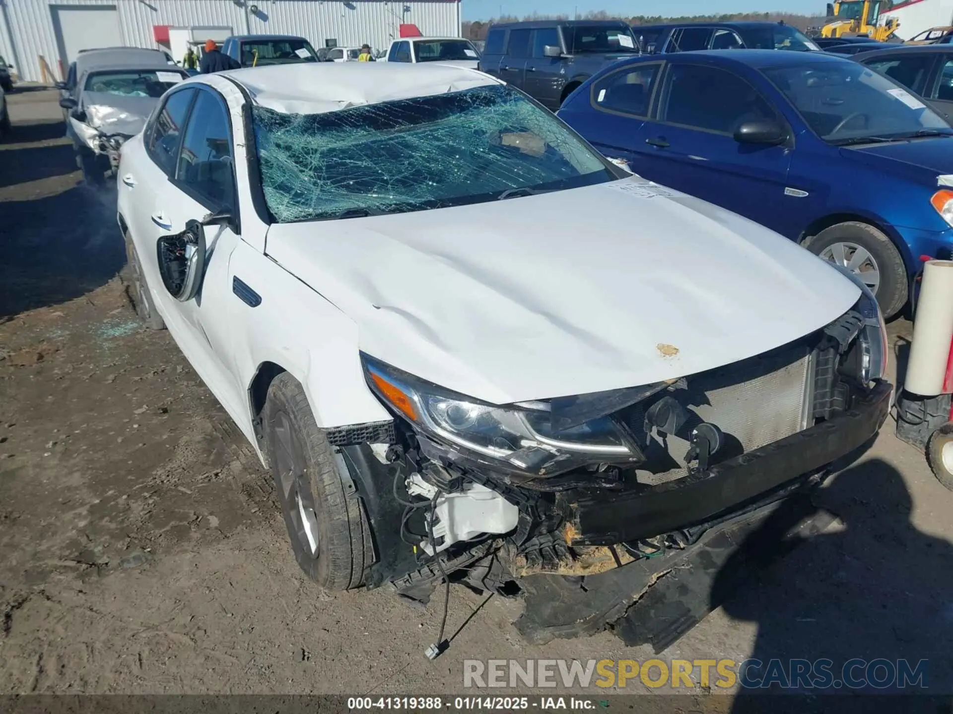 6 Photograph of a damaged car 5XXGT4L30KG299090 KIA OPTIMA 2019