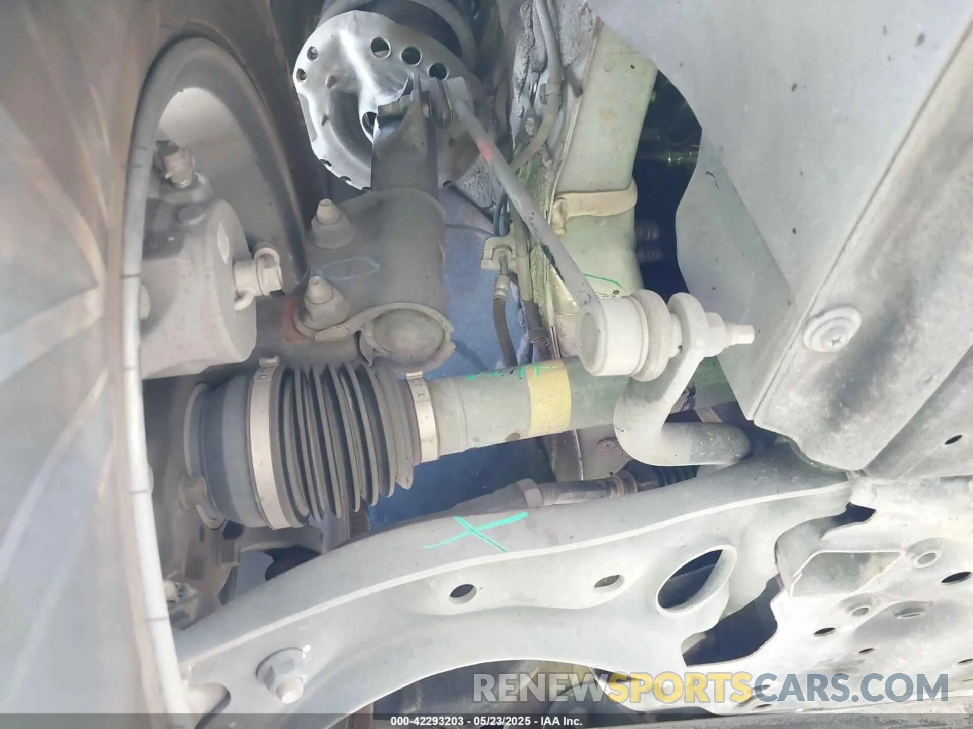 17 Photograph of a damaged car 5XXGT4L30KG340544 KIA OPTIMA 2019