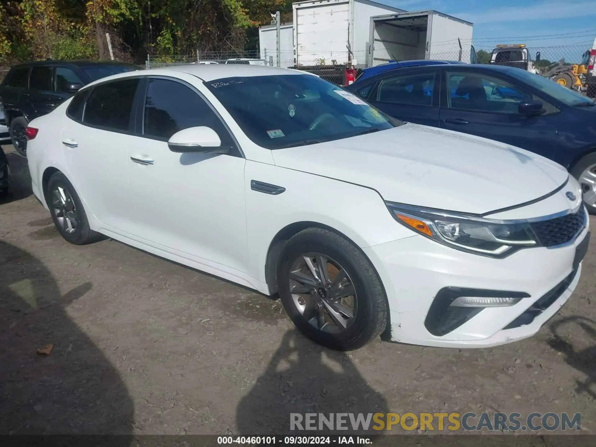 1 Photograph of a damaged car 5XXGT4L30KG342391 KIA OPTIMA 2019