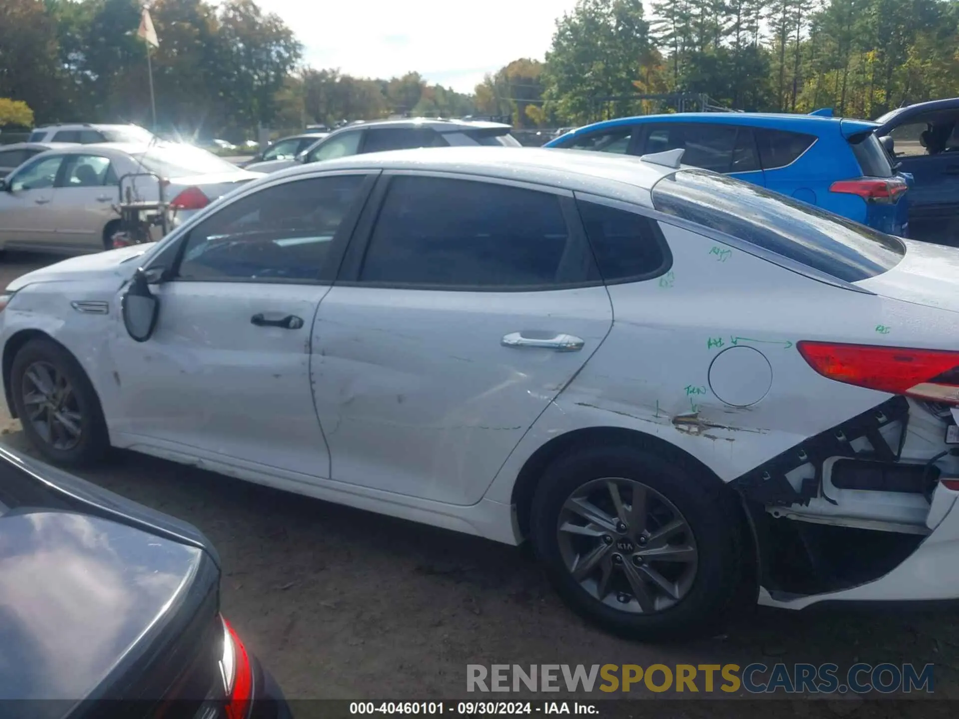 14 Photograph of a damaged car 5XXGT4L30KG342391 KIA OPTIMA 2019