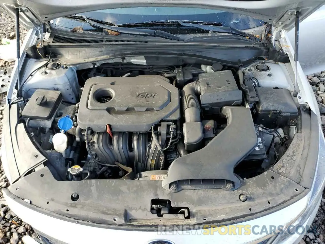 11 Photograph of a damaged car 5XXGT4L30KG343606 KIA OPTIMA 2019