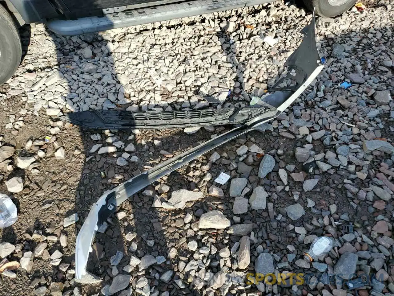 12 Photograph of a damaged car 5XXGT4L30KG343606 KIA OPTIMA 2019