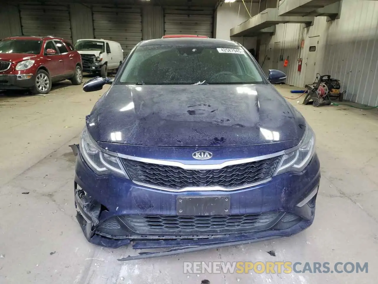 5 Photograph of a damaged car 5XXGT4L30KG346442 KIA OPTIMA 2019