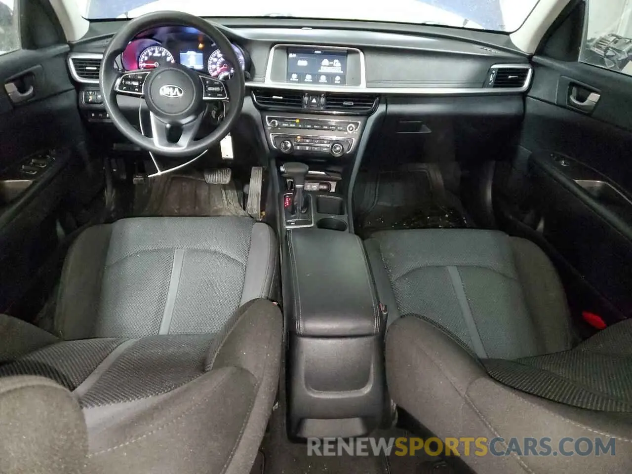 8 Photograph of a damaged car 5XXGT4L30KG346442 KIA OPTIMA 2019