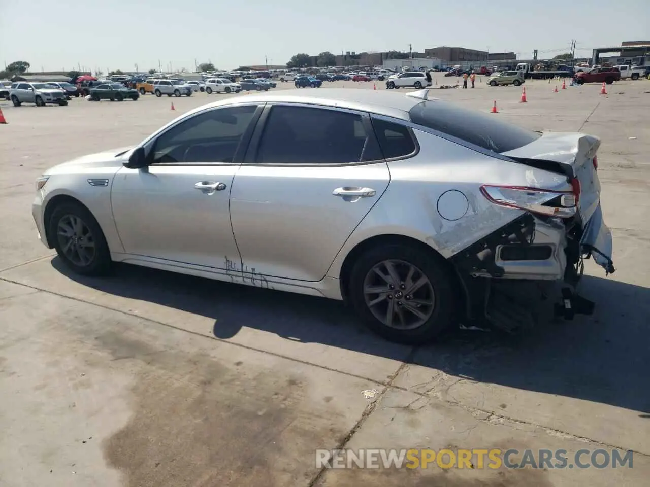 2 Photograph of a damaged car 5XXGT4L30KG347431 KIA OPTIMA 2019