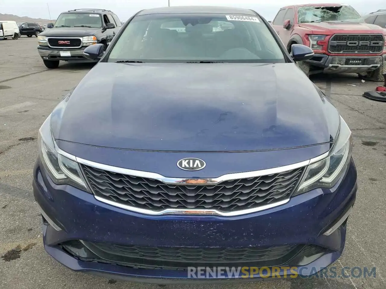 5 Photograph of a damaged car 5XXGT4L30KG356694 KIA OPTIMA 2019
