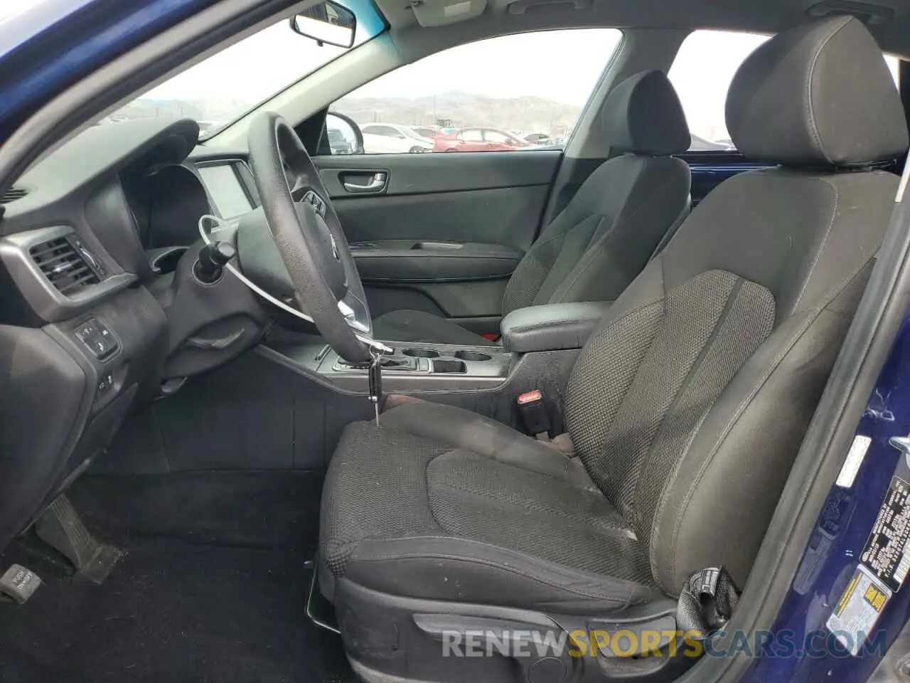 7 Photograph of a damaged car 5XXGT4L30KG356694 KIA OPTIMA 2019