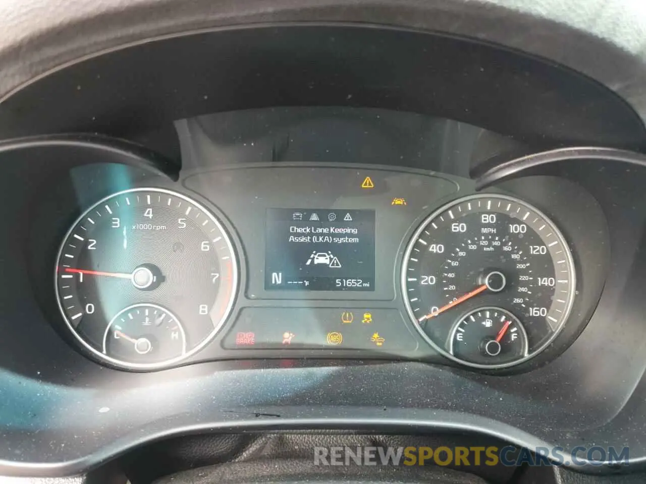 9 Photograph of a damaged car 5XXGT4L30KG362169 KIA OPTIMA 2019