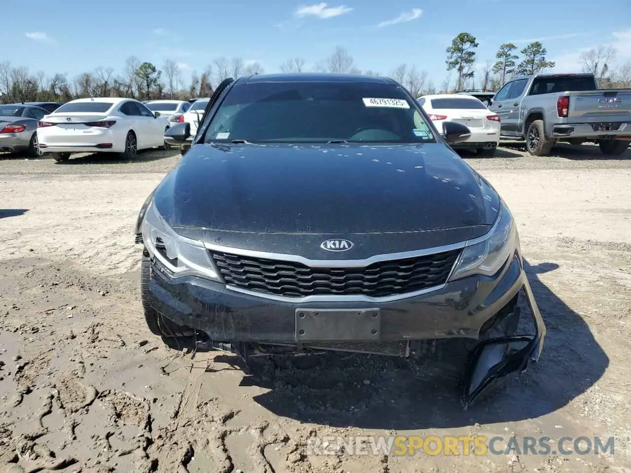 5 Photograph of a damaged car 5XXGT4L30KG364875 KIA OPTIMA 2019